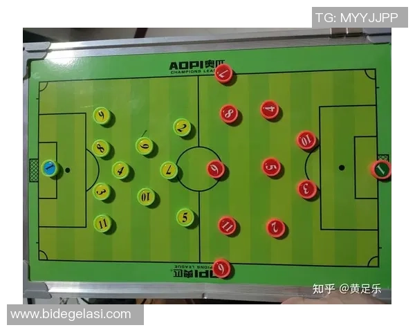 深圳足球队与广州足球队的较量分析与战术解读